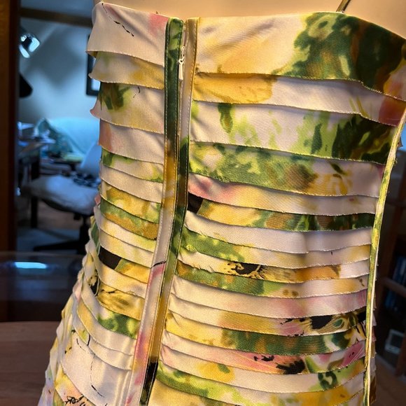 JS Collections Petite Size 6 Floral Cocktail dress with spaghetti straps & scarf - Picture 6 of 15